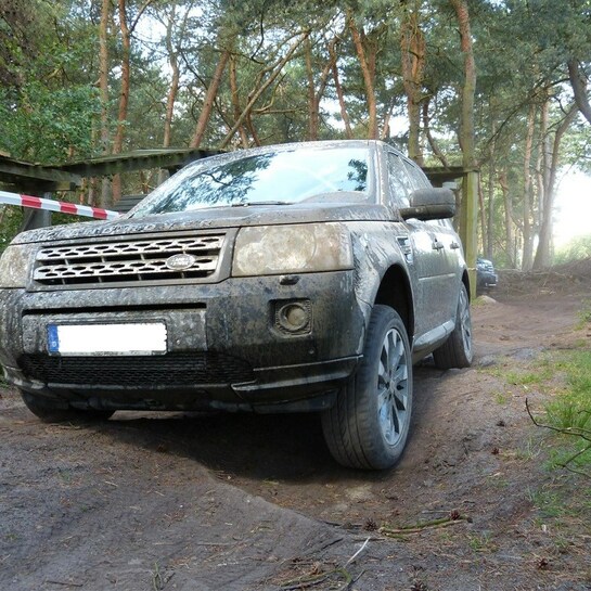 Offroad-Training mit eigenen Fahrzeugen